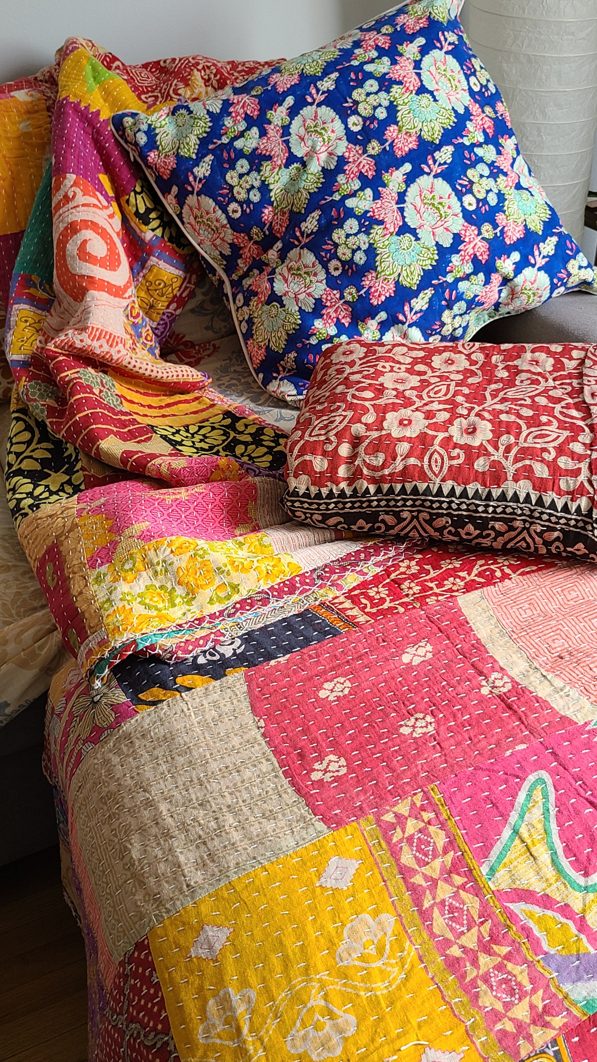 Thrift Kantha Quilt : A Tapestry of Indian Craftsmanship - My Store