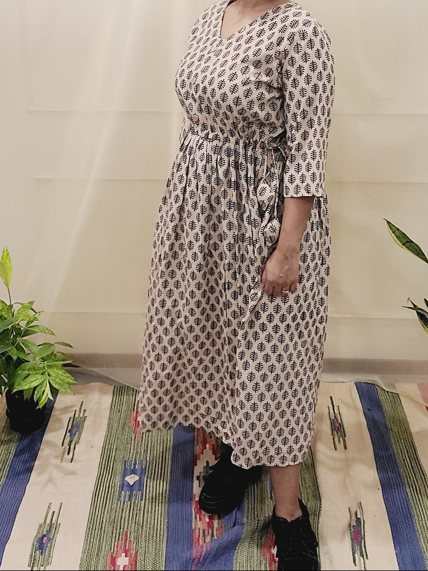 Side String dress