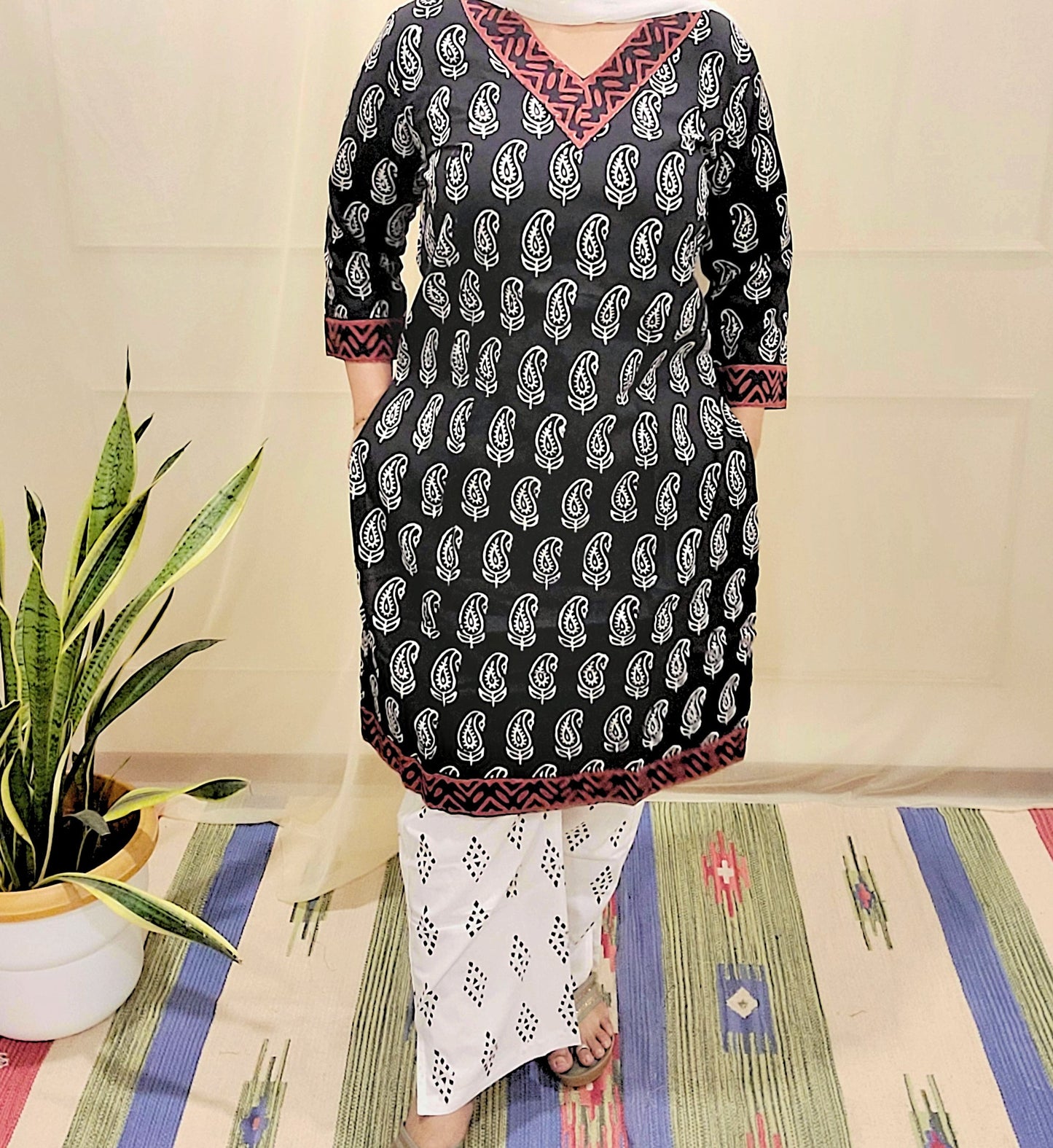 Women's block printed Kurta Pant and dupatta- Salwar suite - My Store