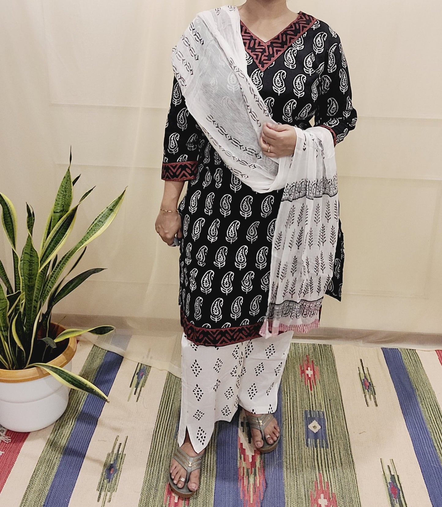 Women's block printed Kurta Pant and dupatta- Salwar suite- @Rs.599