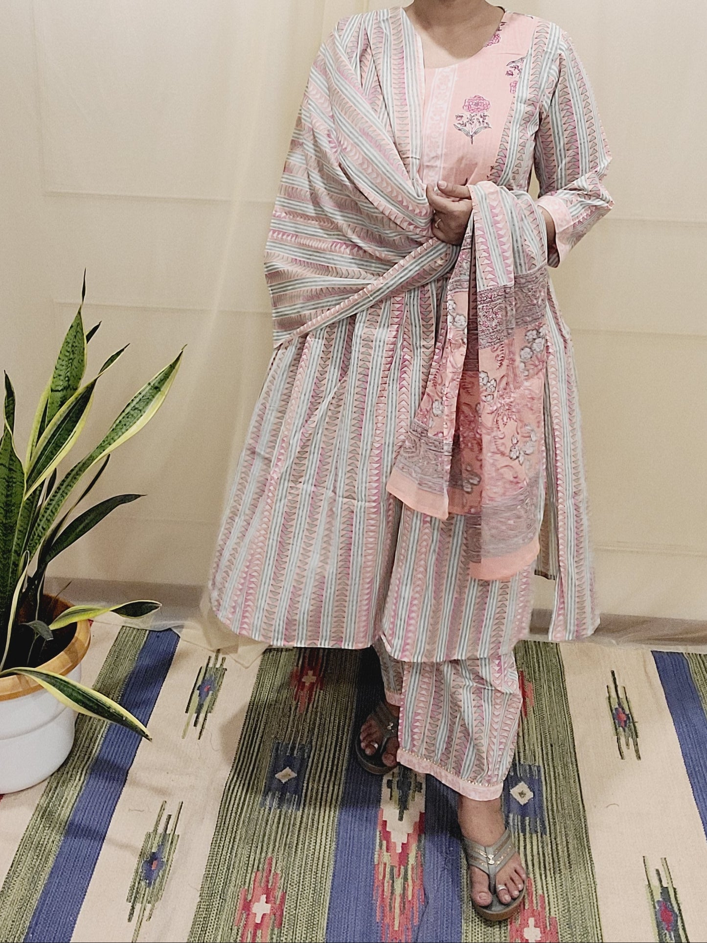 Women's block printed Kurta Pant and dupatta- Salwar suite- @Rs.599