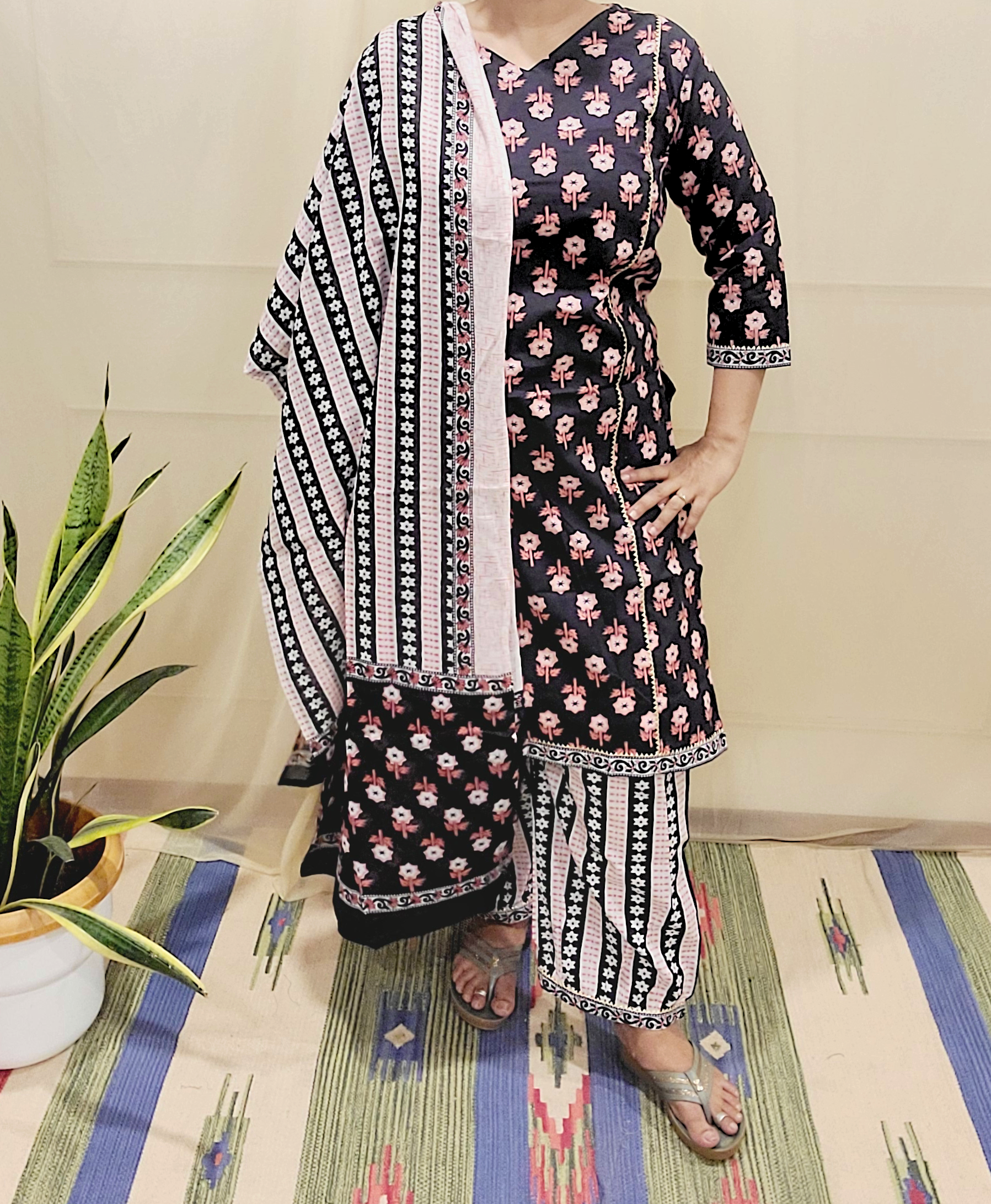 Women's block printed Kurta Pant and dupatta- Salwar suite - My Store