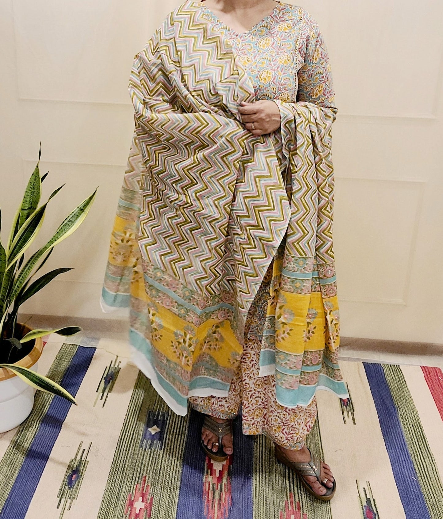 Women's block printed Kurta Pant and dupatta- Salwar suite- @Rs.599