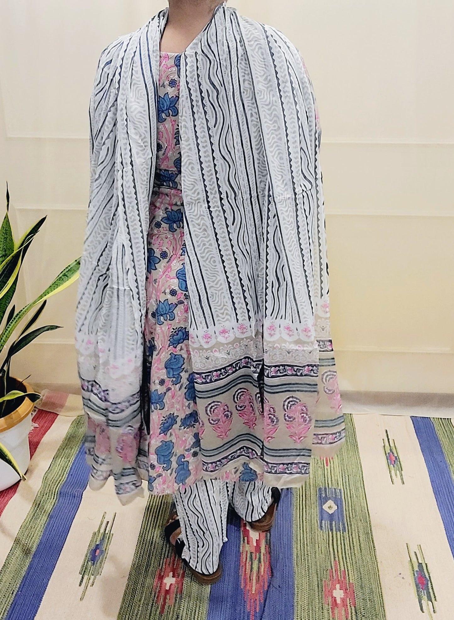 Women's block printed Kurta Pant and dupatta- Salwar suite- @Rs.599