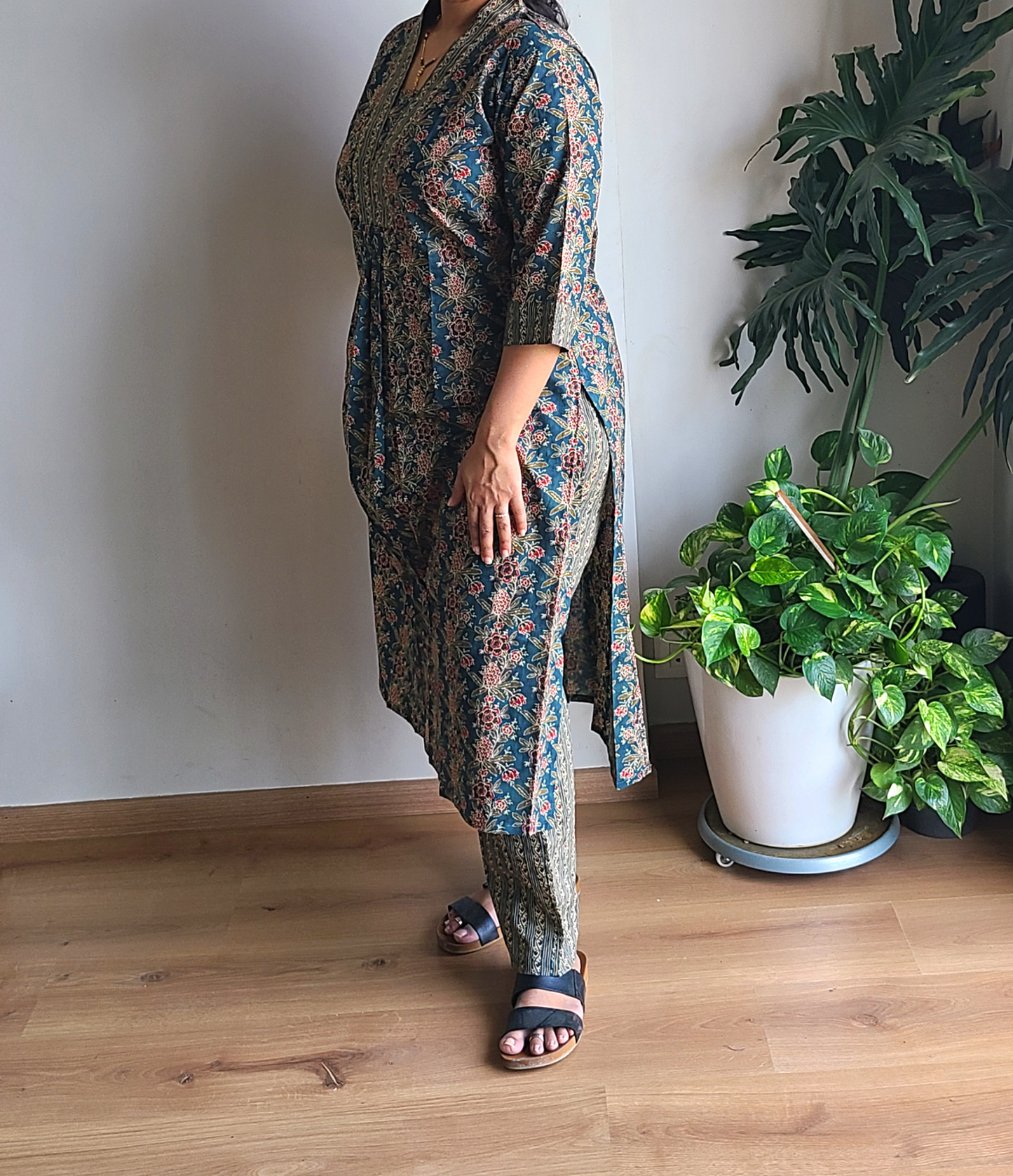 Floral Block Printed Olive green Cotton Kurta and Pant Set - My Store