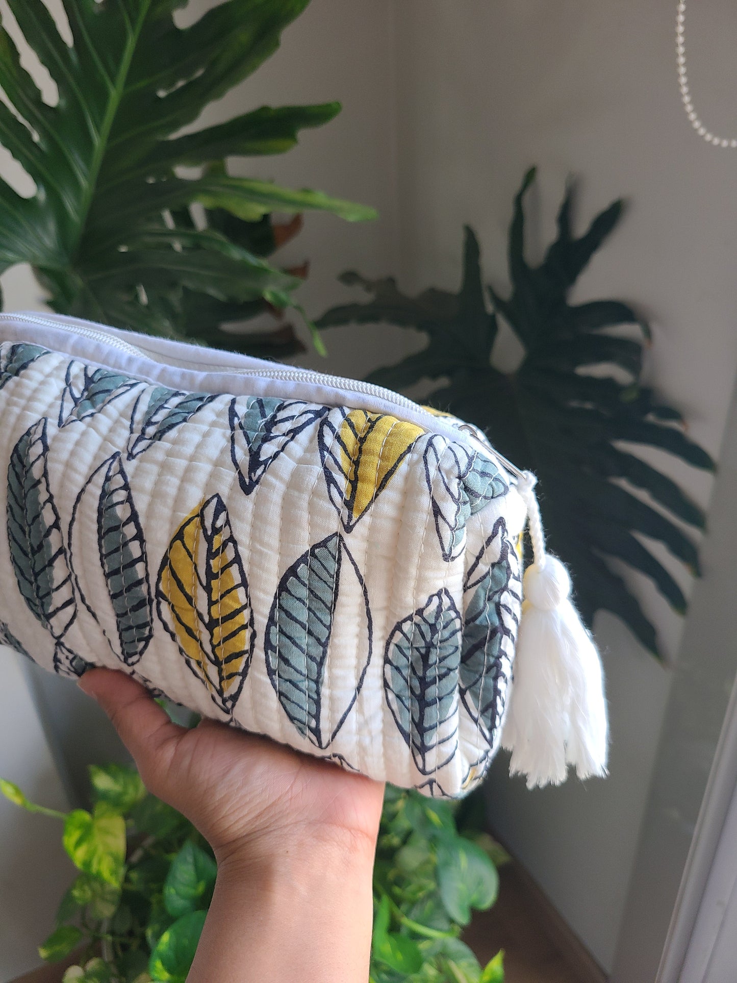 Floral Block printed Travel Pouch - My Store