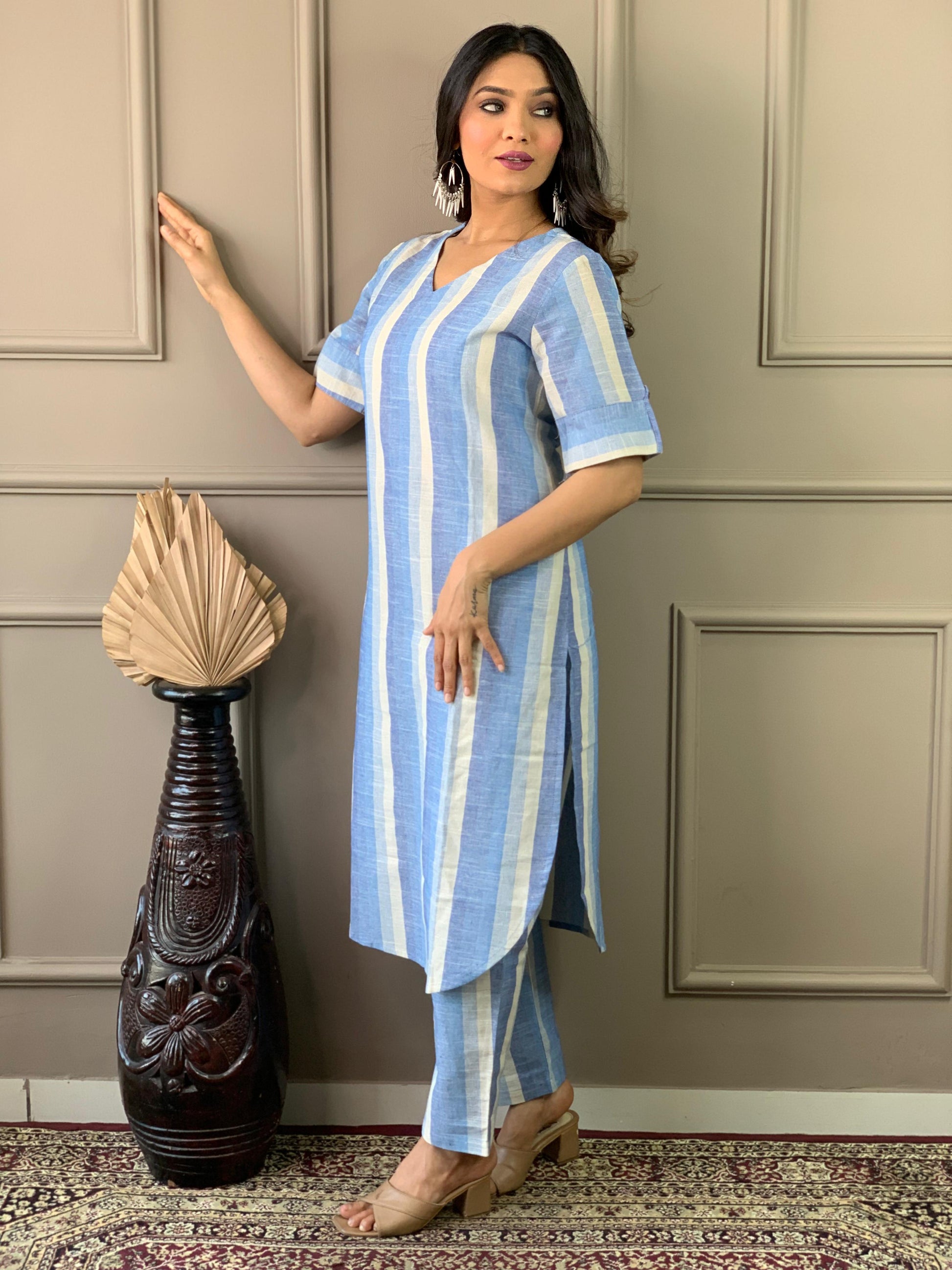 Blue Khadi Style Kurta and Pant Set - My Store