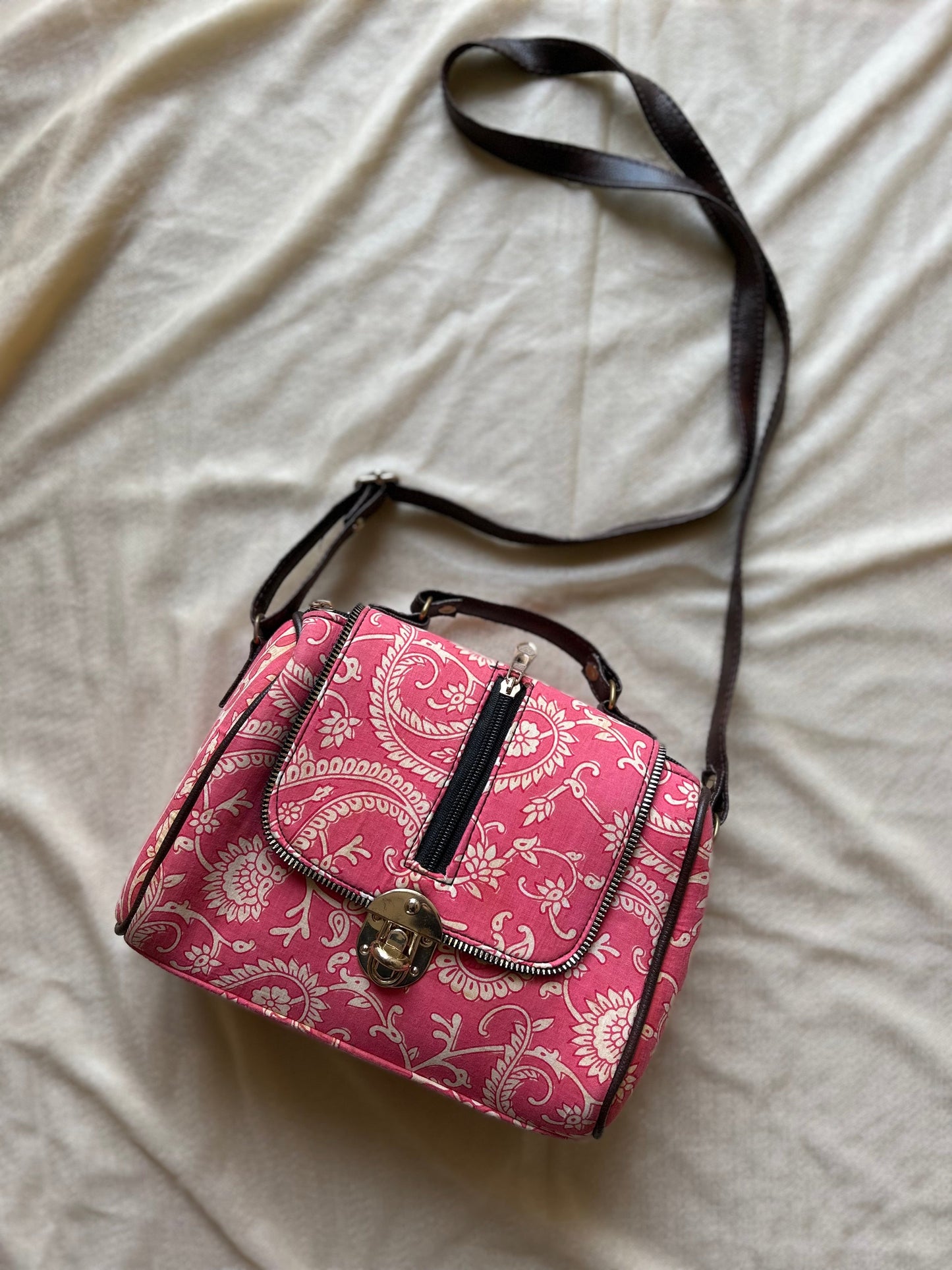 Floral printed Pink vegan sling bags