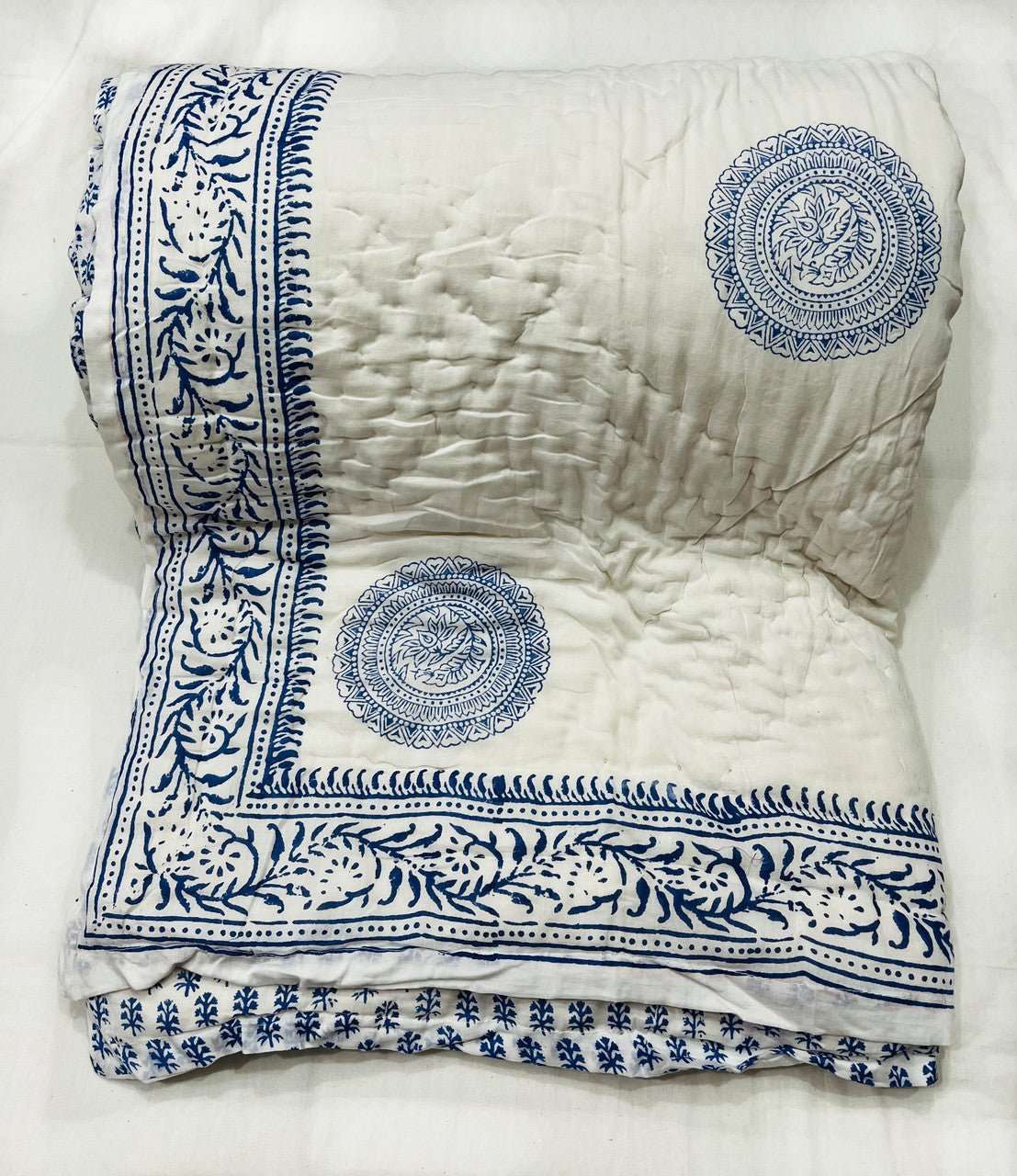 Exquisite Block Printed Rasai from Jaipur - Handcrafted Comfort and Elegance - Indianidhi