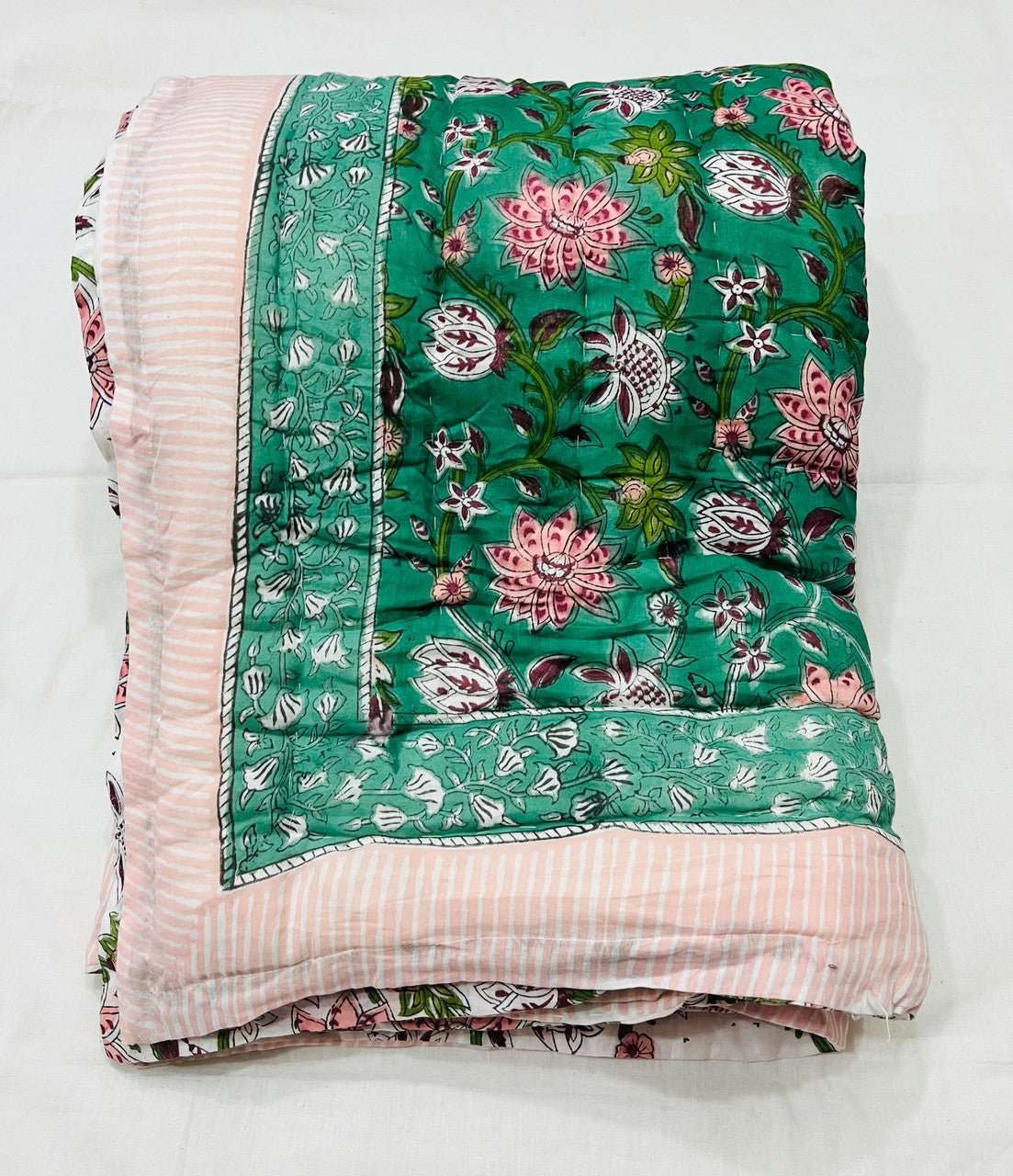 Exquisite Block Printed Rasai from Jaipur - Handcrafted Comfort and Elegance - Indianidhi