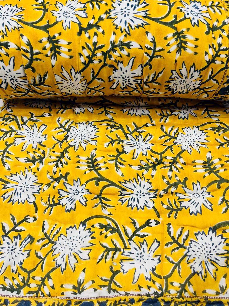 Exquisite Block Printed Rasai from Jaipur - Handcrafted Comfort and Elegance - Indianidhi