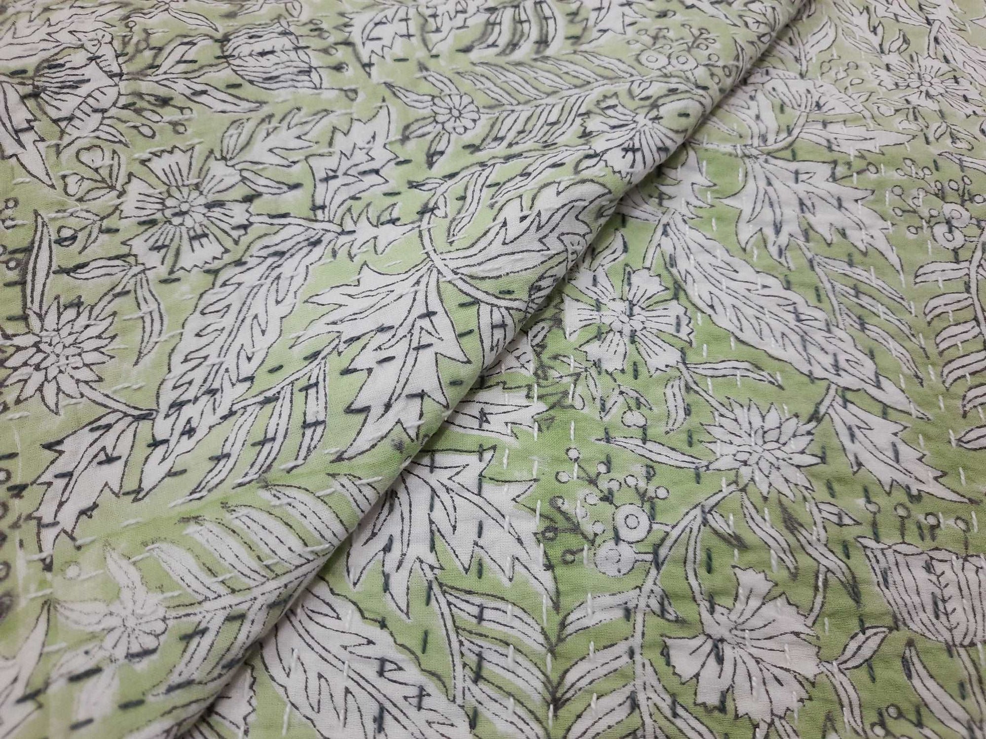 Hand Block Printed Kantha Quilt: Artisan Craftsmanship at Its Finest - Indianidhi