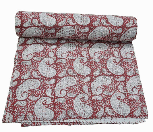 Hand Block Printed Kantha Quilt: Artisan Craftsmanship at Its Finest - Indianidhi