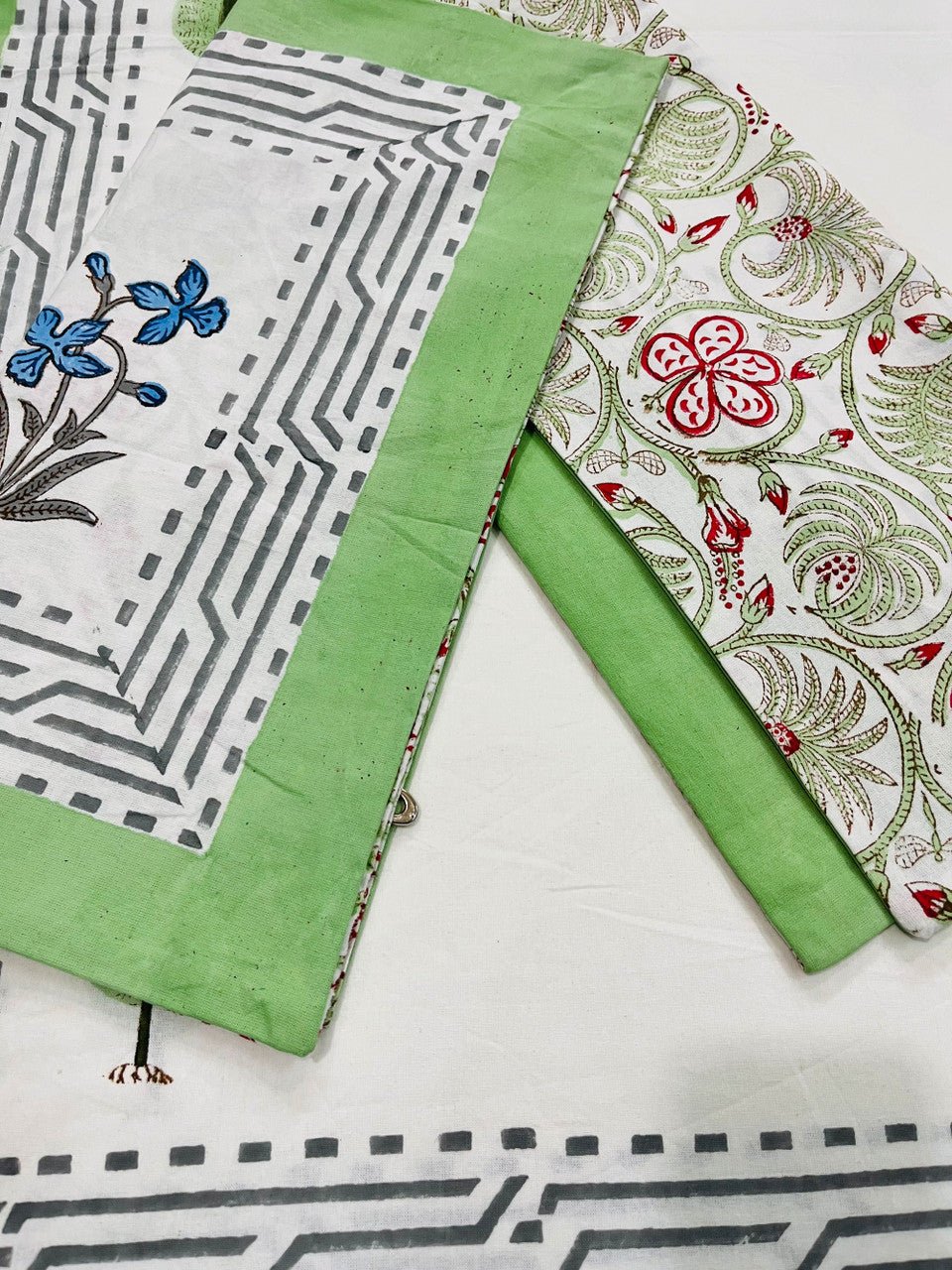 Timeless Elegance: Hand-Block Printed Bedsheets for Stylish Bedrooms - Indianidhi