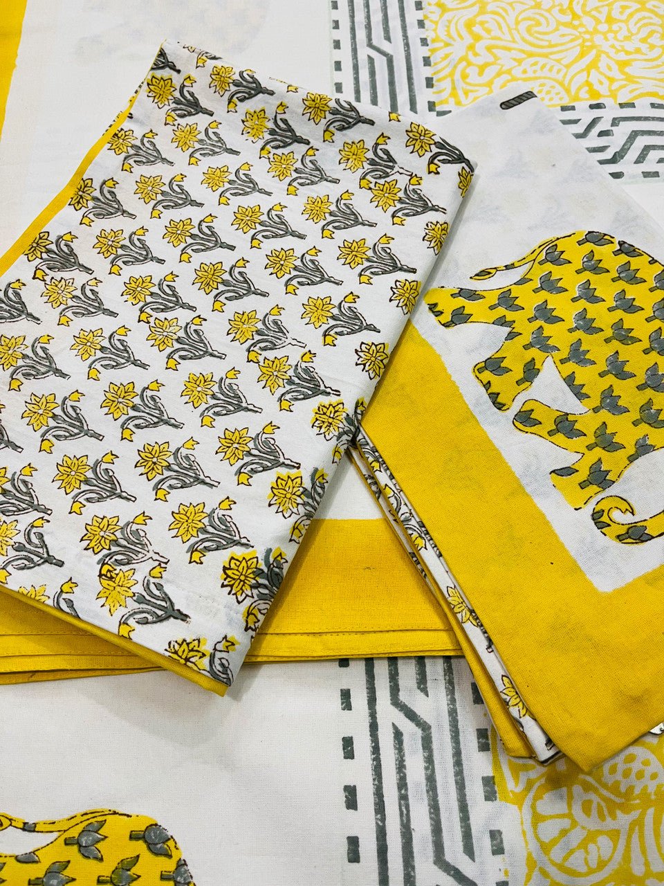 Timeless Elegance: Hand-Block Printed Bedsheets for Stylish Bedrooms - Indianidhi